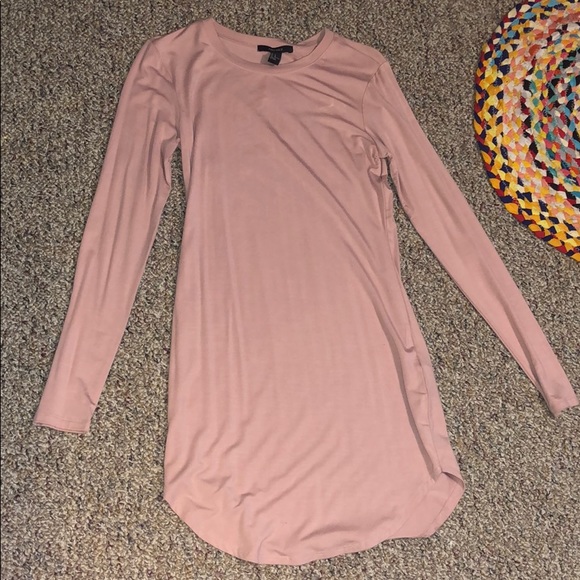 NWT Forever 21 Long Sleeve T-Shirt - Picture 1 of 1